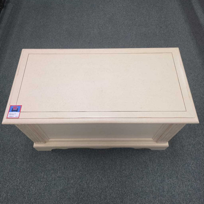 HOPE CHEST BHC