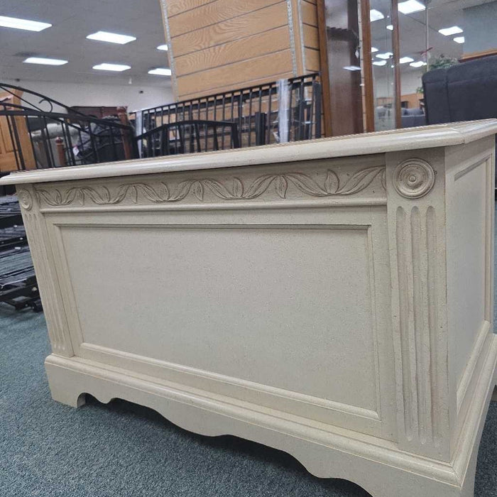 HOPE CHEST BHC