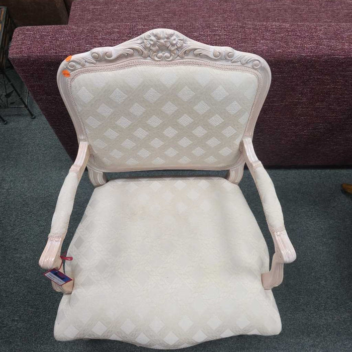 ACCENT CHAIR SK