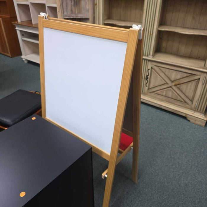 WHITE/BLACK BOARD BT