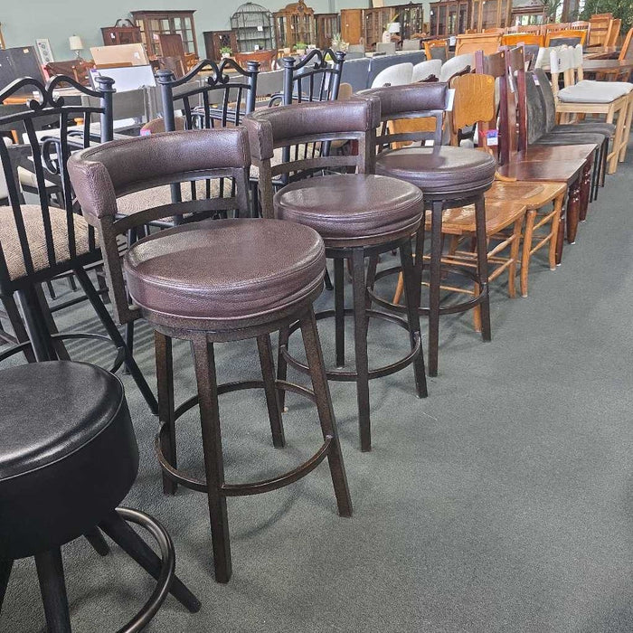SET OF 3 STOOLS BKS