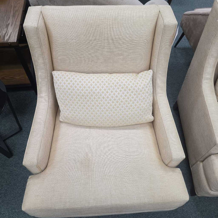 ACCENT CHAIR BAH