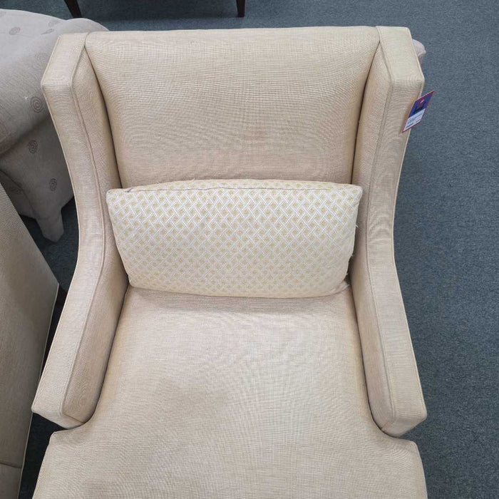 ACCENT CHAIR BAH
