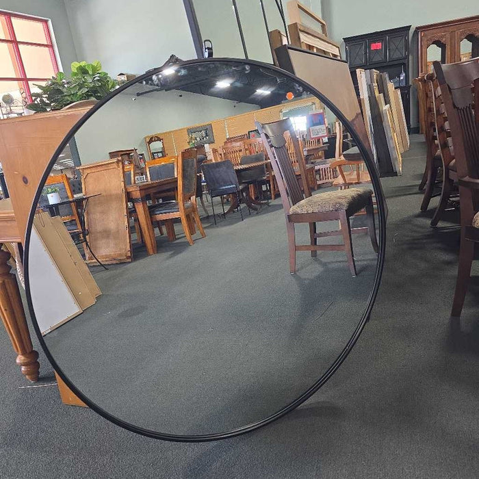 LARGE BLACK METAL FRAMED ROUND MIRROR BTK