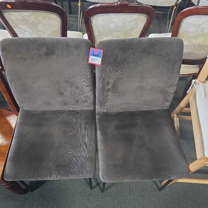 SET OF 4 BROWN VELVET CHAIRS KL