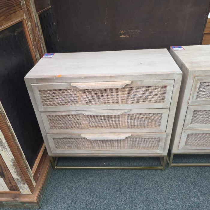 CANE FRONT 3 DRAWER CHEST BTK