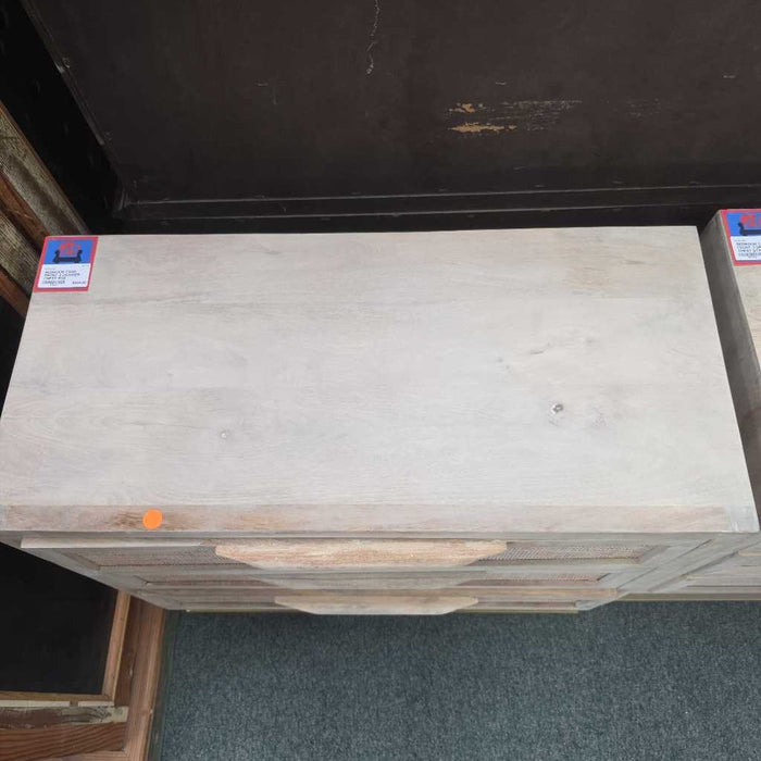 CANE FRONT 3 DRAWER CHEST BTK