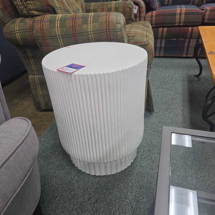 WEST ELM WHITE FLUTED END TABLE SK
