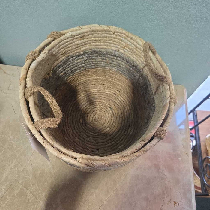 SET OF 2 TRI COLOR BASKETS LS