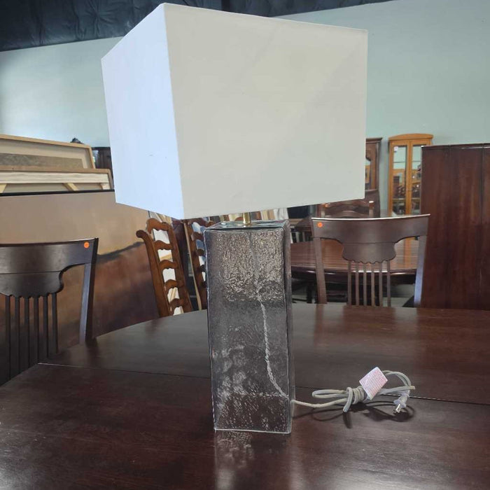 SQ GREY GLASS LAMP LS