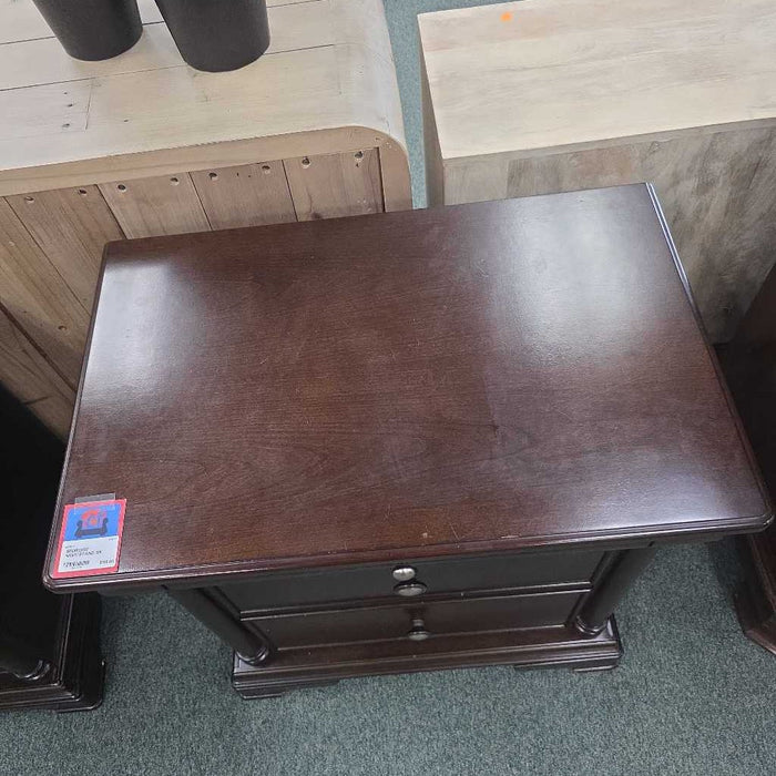 NIGHTSTAND SK