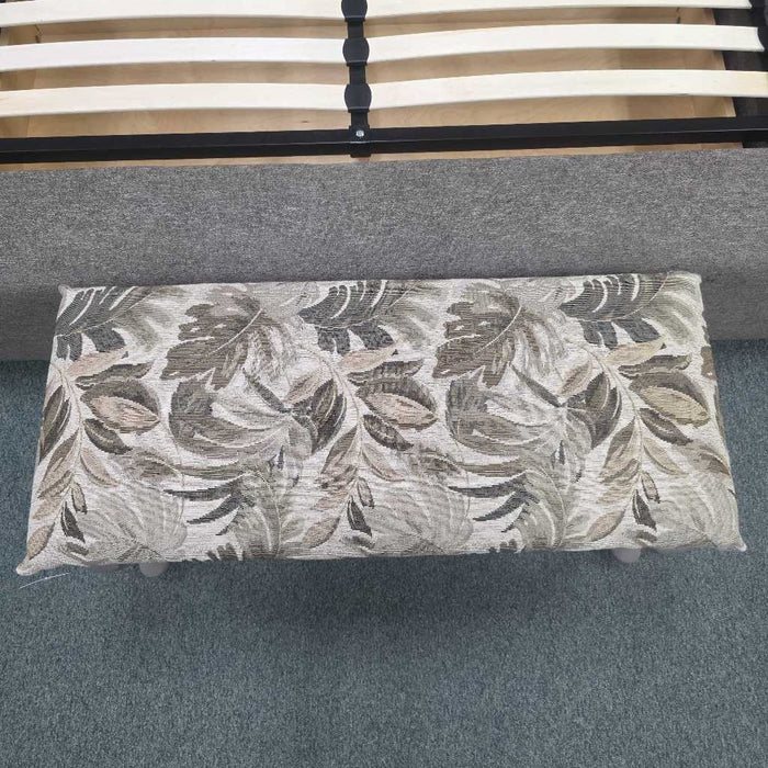BENCH KL