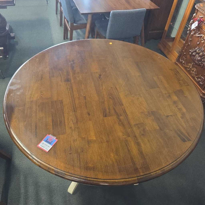 TABLE BTK