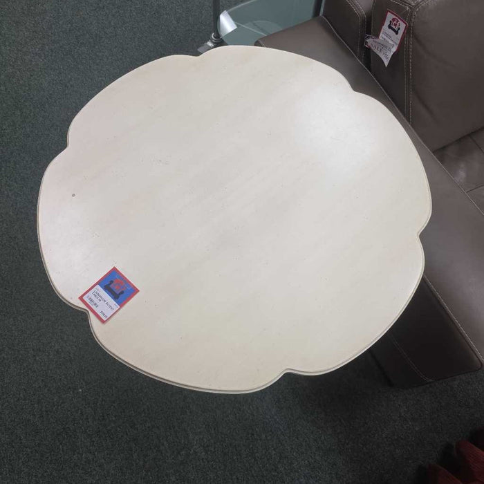 ACCENT TABLE MI