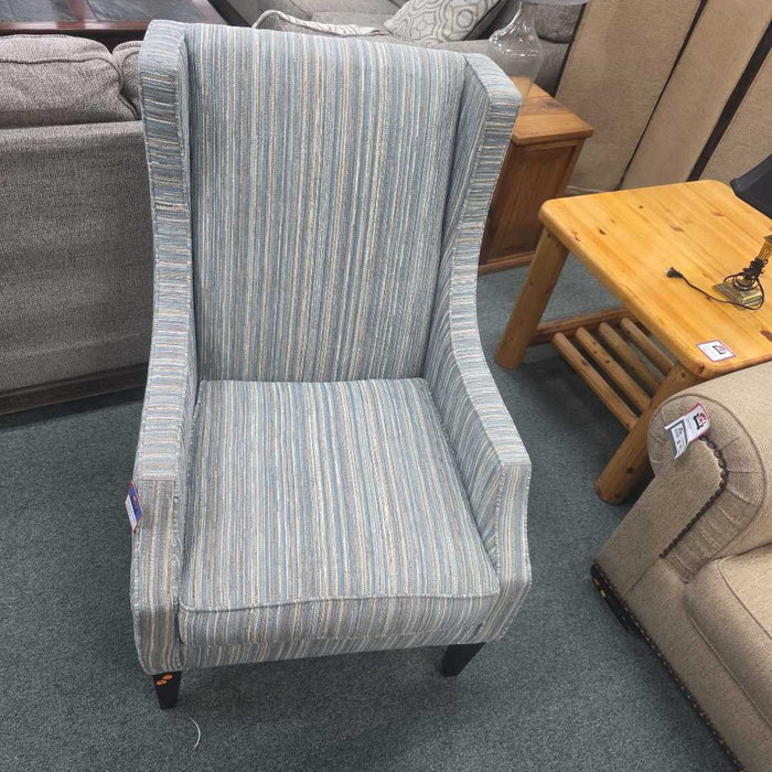 ACCENT CHAIR BTK