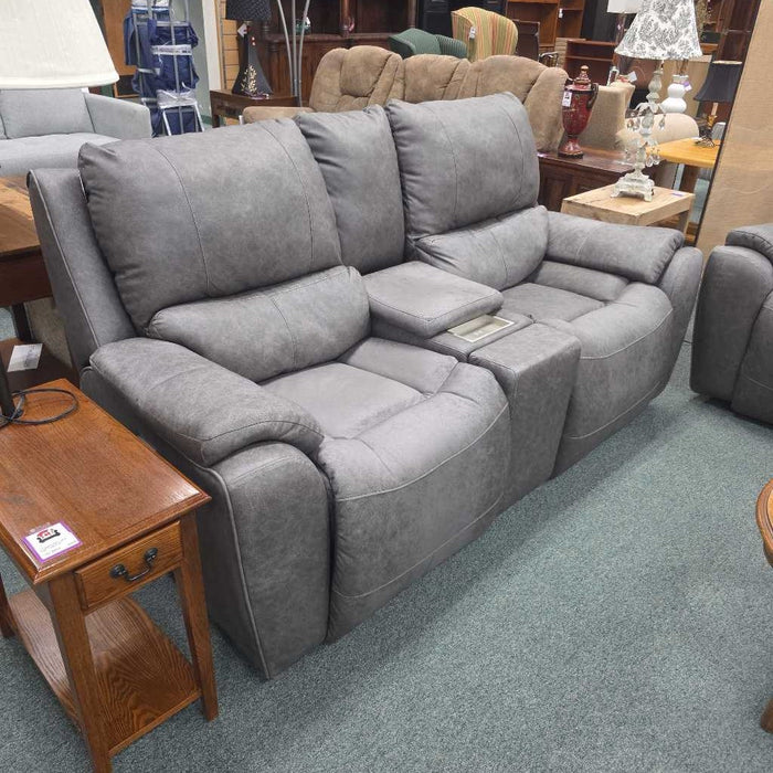 POWER RECLINING LOVESEAT BAH