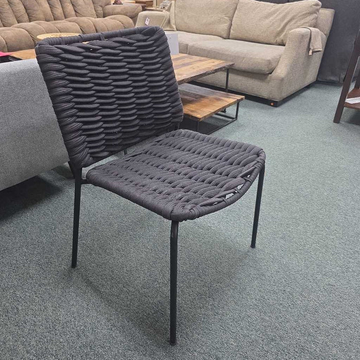 BLACK CHAIR KL