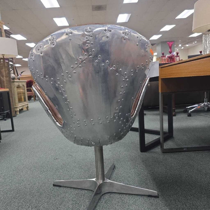 LEATHER AVIATOR CHAIR BTK