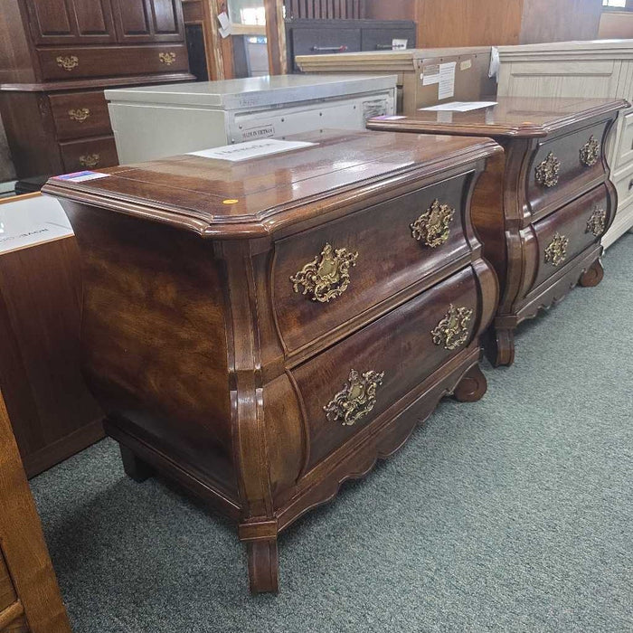 HENREDON NIGHTSTAND SK