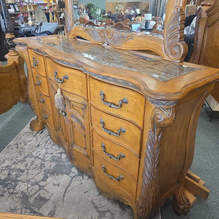 DRESSER WITH MIRROR ALK