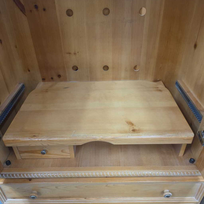 ARMOIRE SK