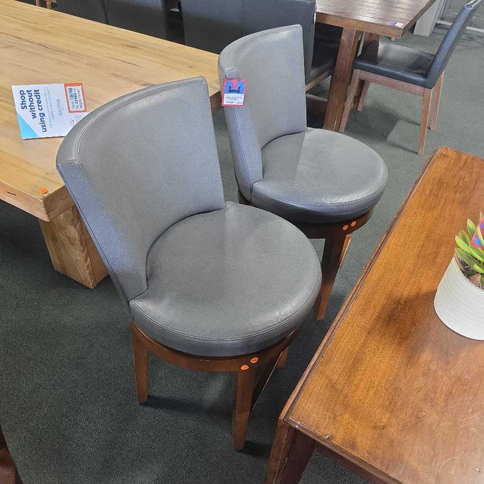 SET OF 2 STOOLS LSH