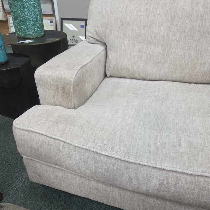 3PC SOFA SECTIONAL WITH OTTOMAN SKH