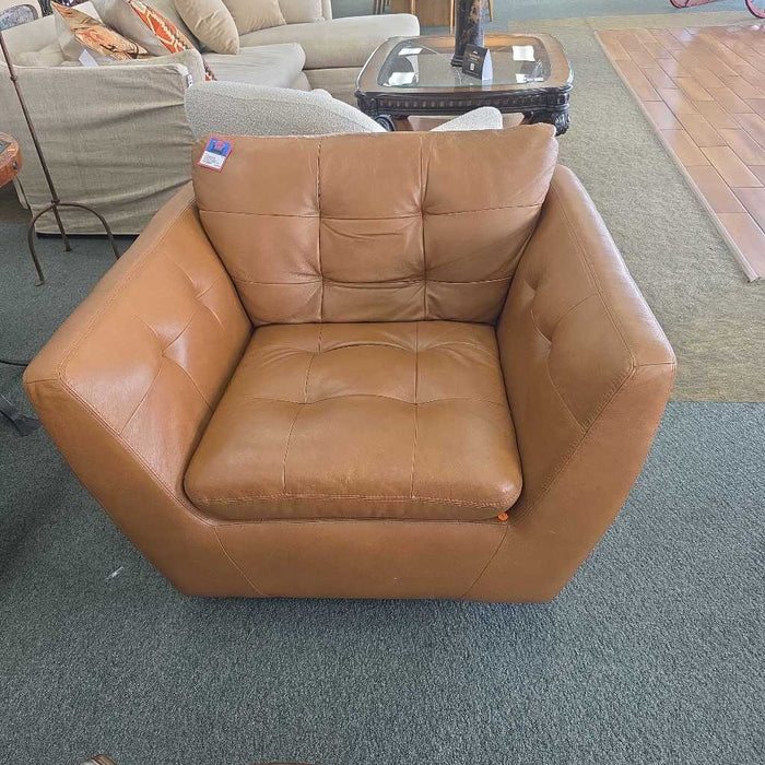 CHATEAU D'AX SWIVEL CHAIR LSH