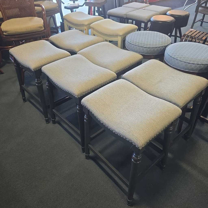 SET OF 6 STOOLS BAH