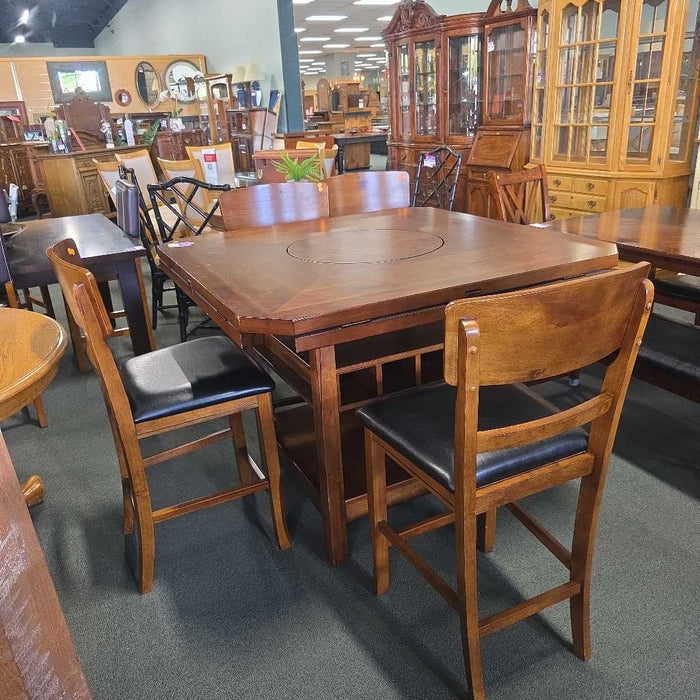 PUB TABLE WITH 4 STOOLS ALK
