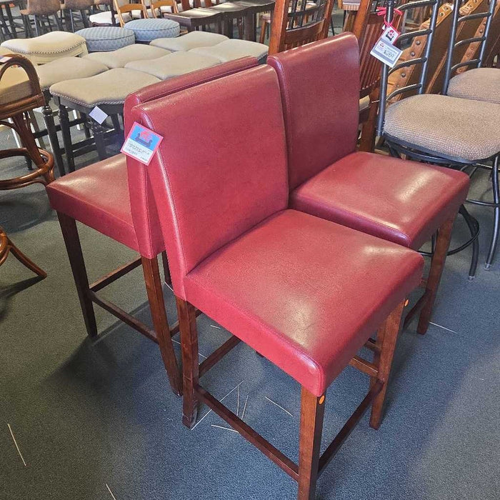 SET OF 3 STOOLS BHC