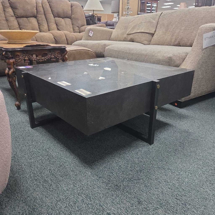 COFFEE TABLE BKS