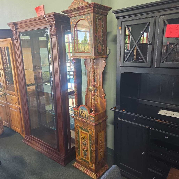 GRANDFATHER CLOCK MIH