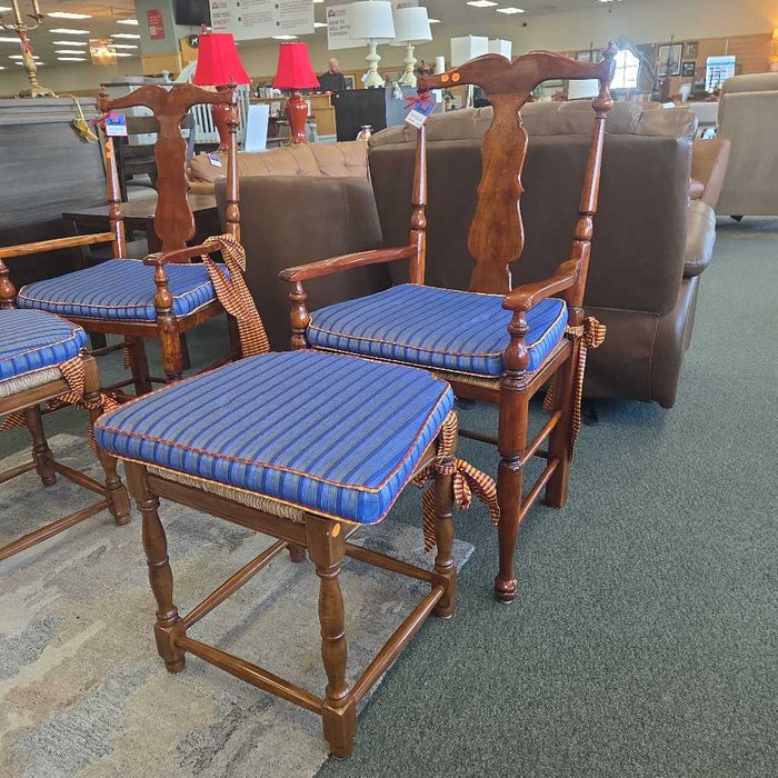 CHAIR WITH OTTOMAN BST