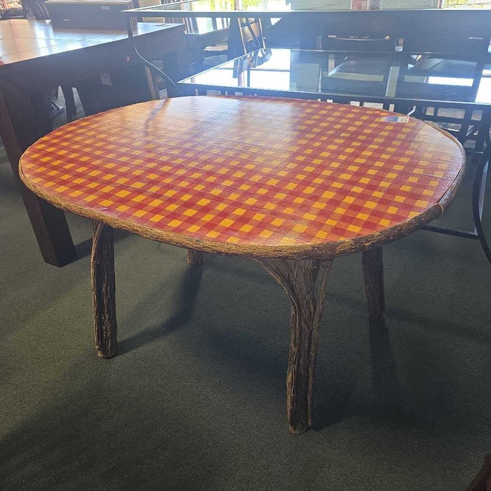 CHECKERED TABLE ATH