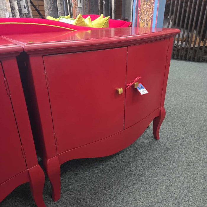 RED ACCENT CABINET BST