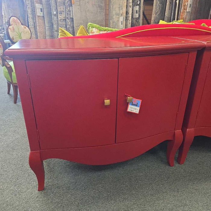 RED ACCENT CABINET BST