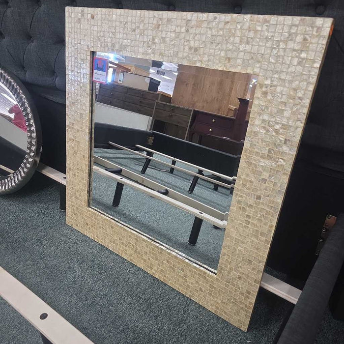MIRROR AT