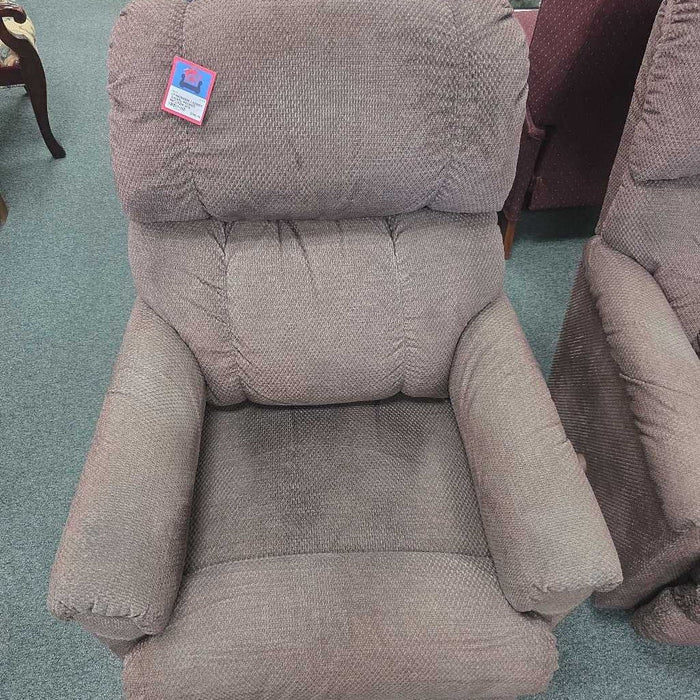 LAZBOY SWIVEL ROCKER RECLINER BTK