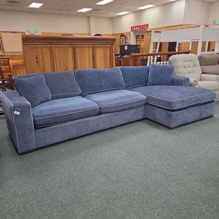 2PC SECTIONAL BHCH