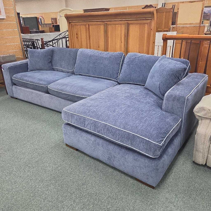 2PC SECTIONAL BHCH