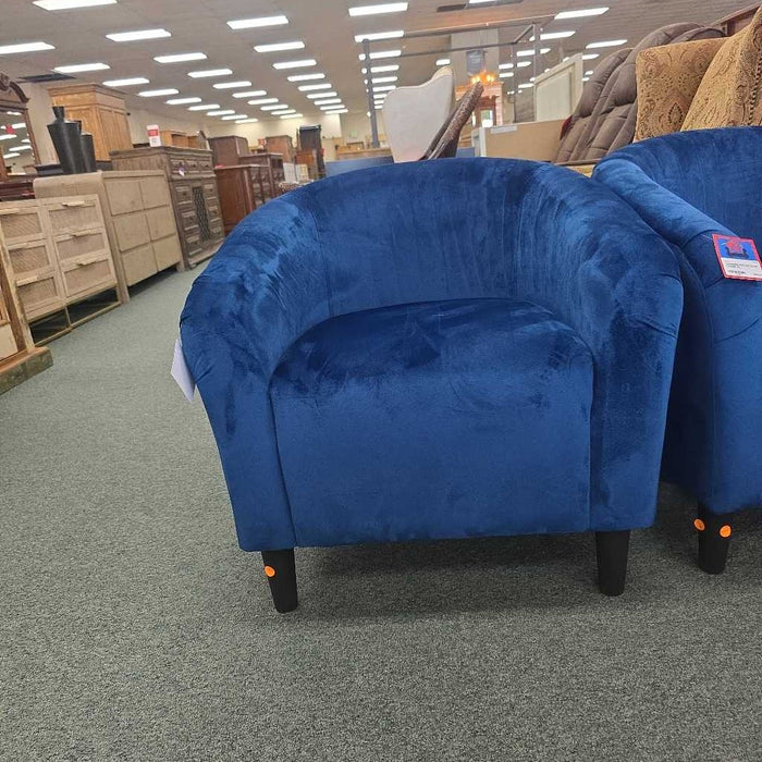ACCENT CHAIR KL