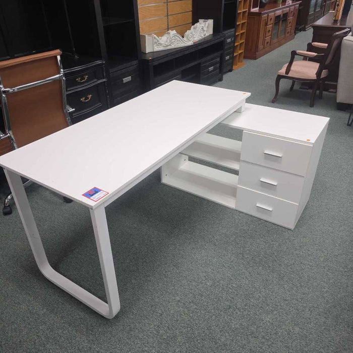 L SHAPE DESK BHC