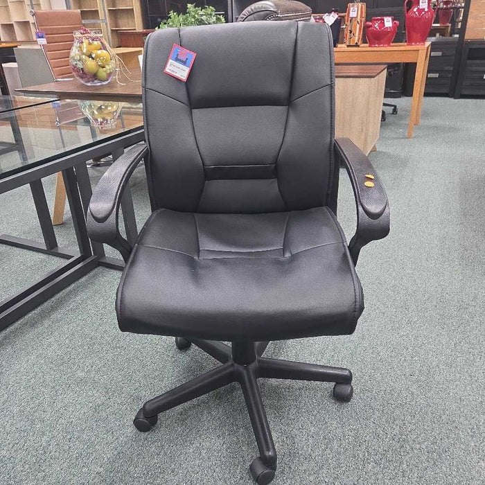 DESK CHAIR AT