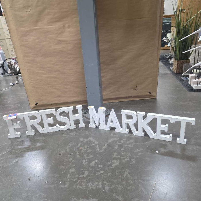 FRESH MARKET WALL SIGNS LS