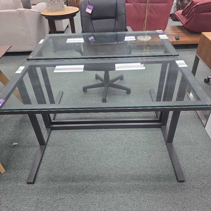GLASS TOP DESK BHC