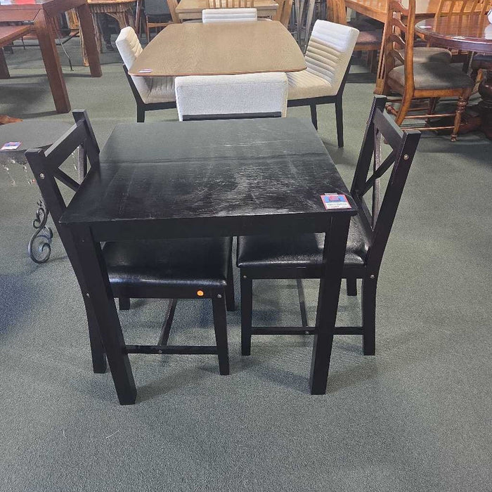 BISTRO TABLE 2 CHAIRS BAH