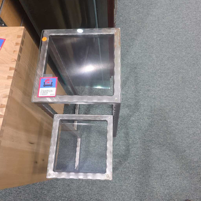 SET OF NESTING PLANT STANDS SK