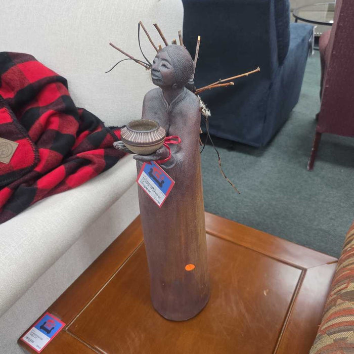 STATUE WITH BOWL LS