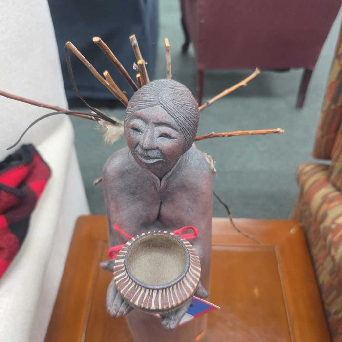 STATUE WITH BOWL LS